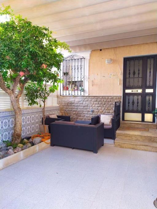 Casa Con Jardin Apartment Almeria Ngoại thất bức ảnh